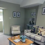 Spacious 2 bedroomed character apartment